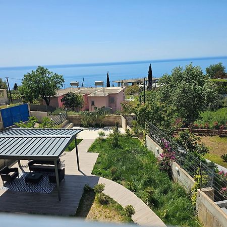 Viewtopia House Dhermi Exterior photo