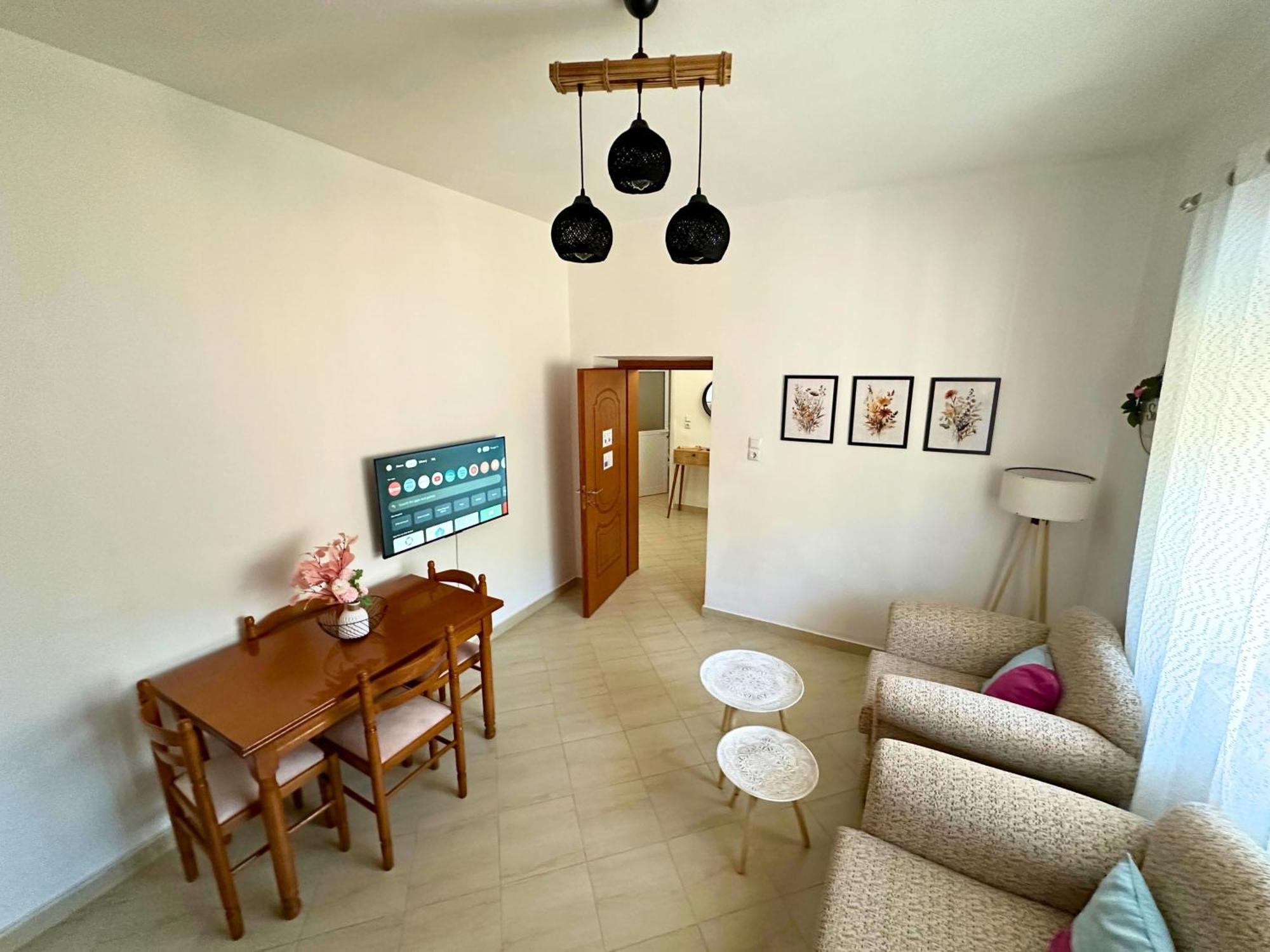Viewtopia House Dhermi Exterior photo